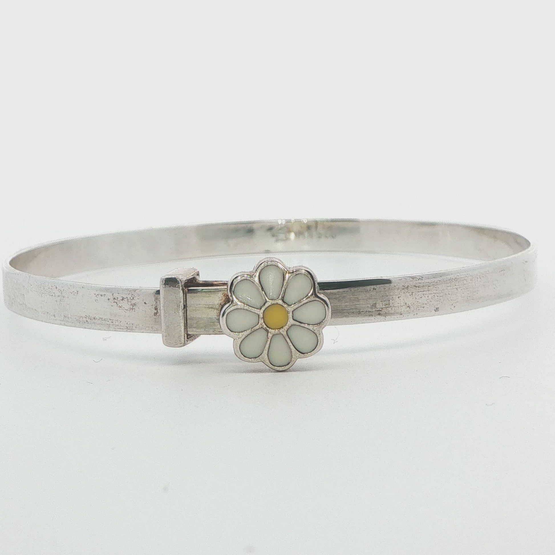 Enamel Daisy Bangle