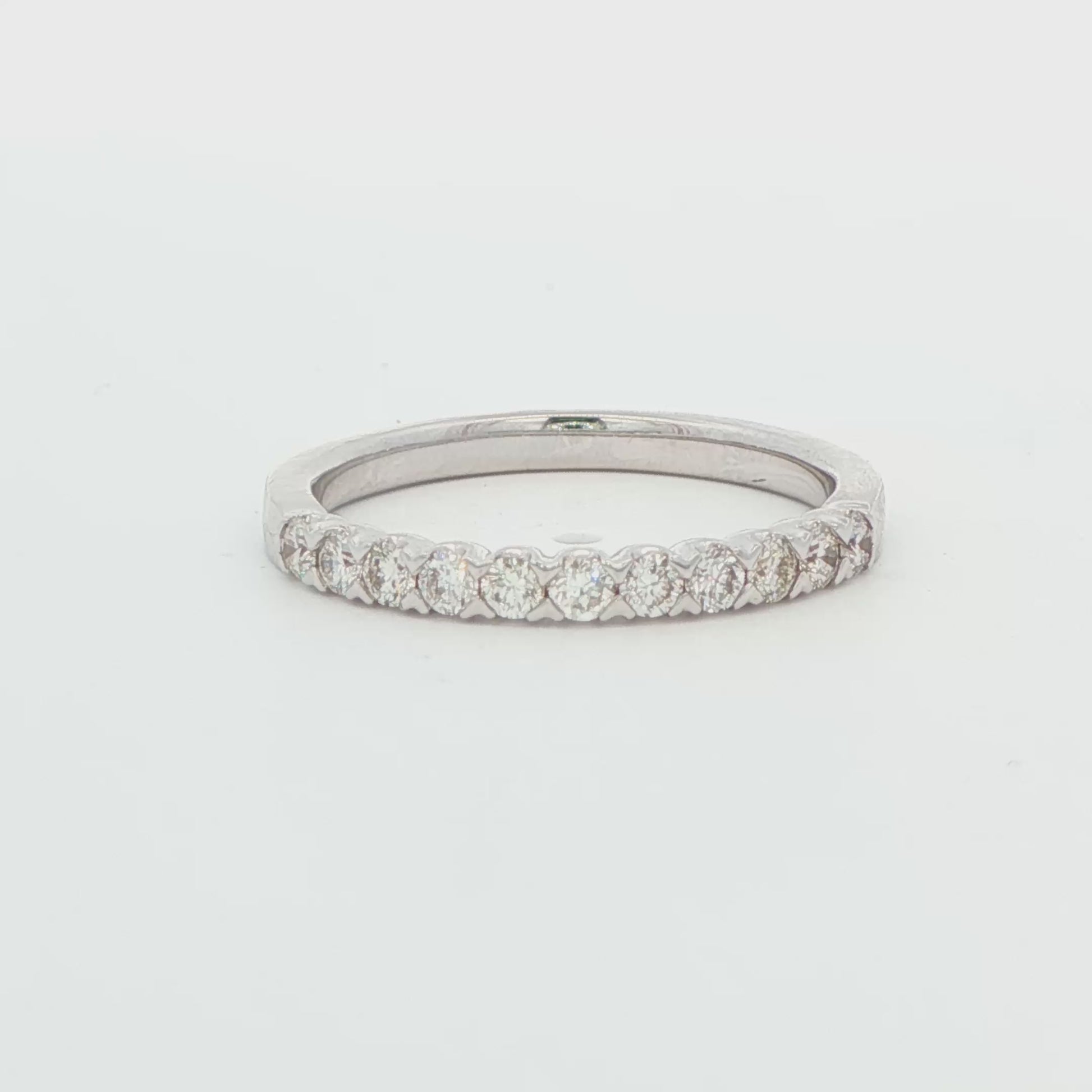 Diamond Fish Tail Set Wedding Band