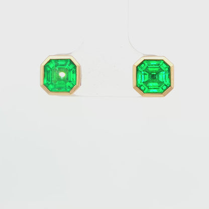 LG: 14K YG LAB CREATED  EMERALD STUD EARR AT 2CTTW 2