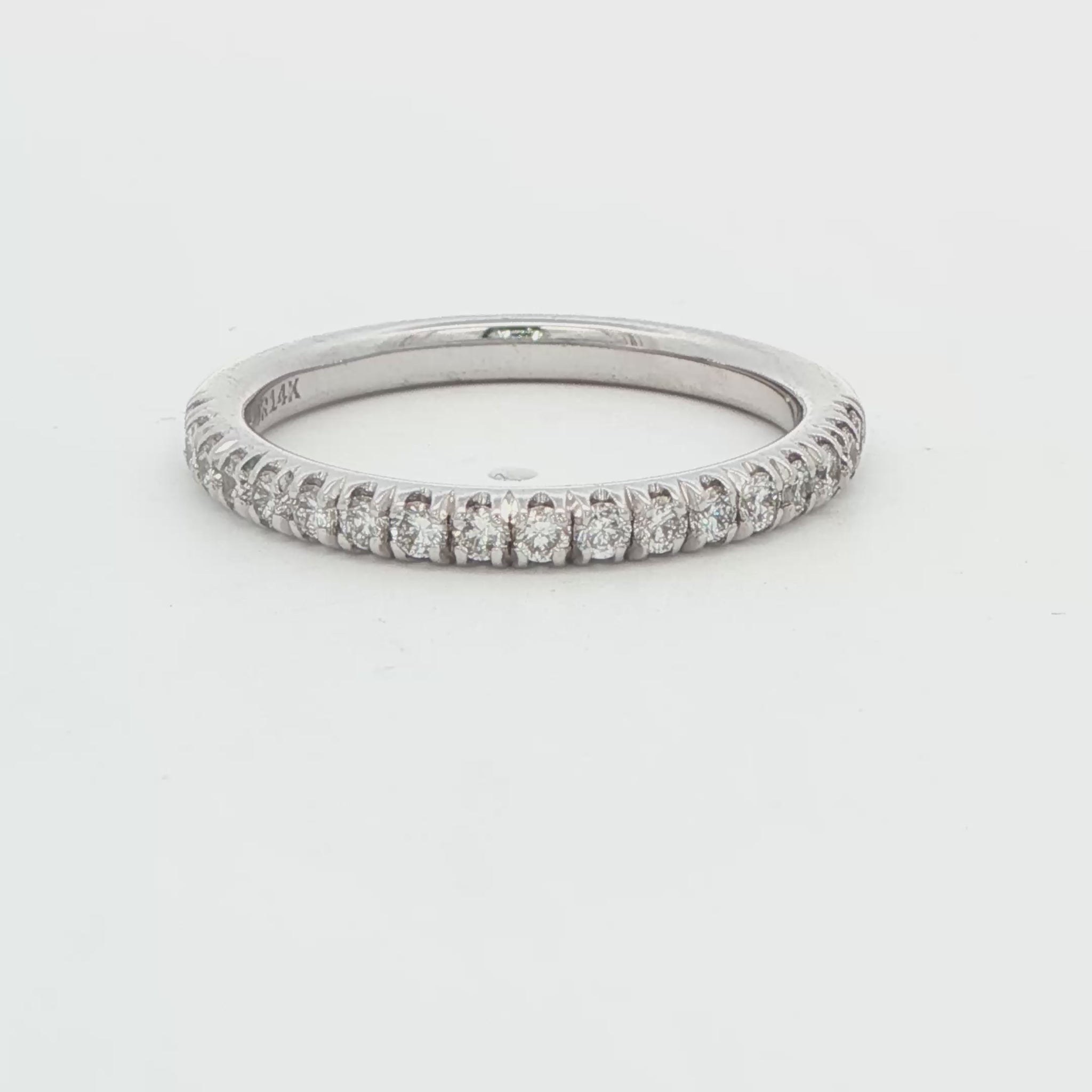 Lab-Grown Diamond Wedding Band